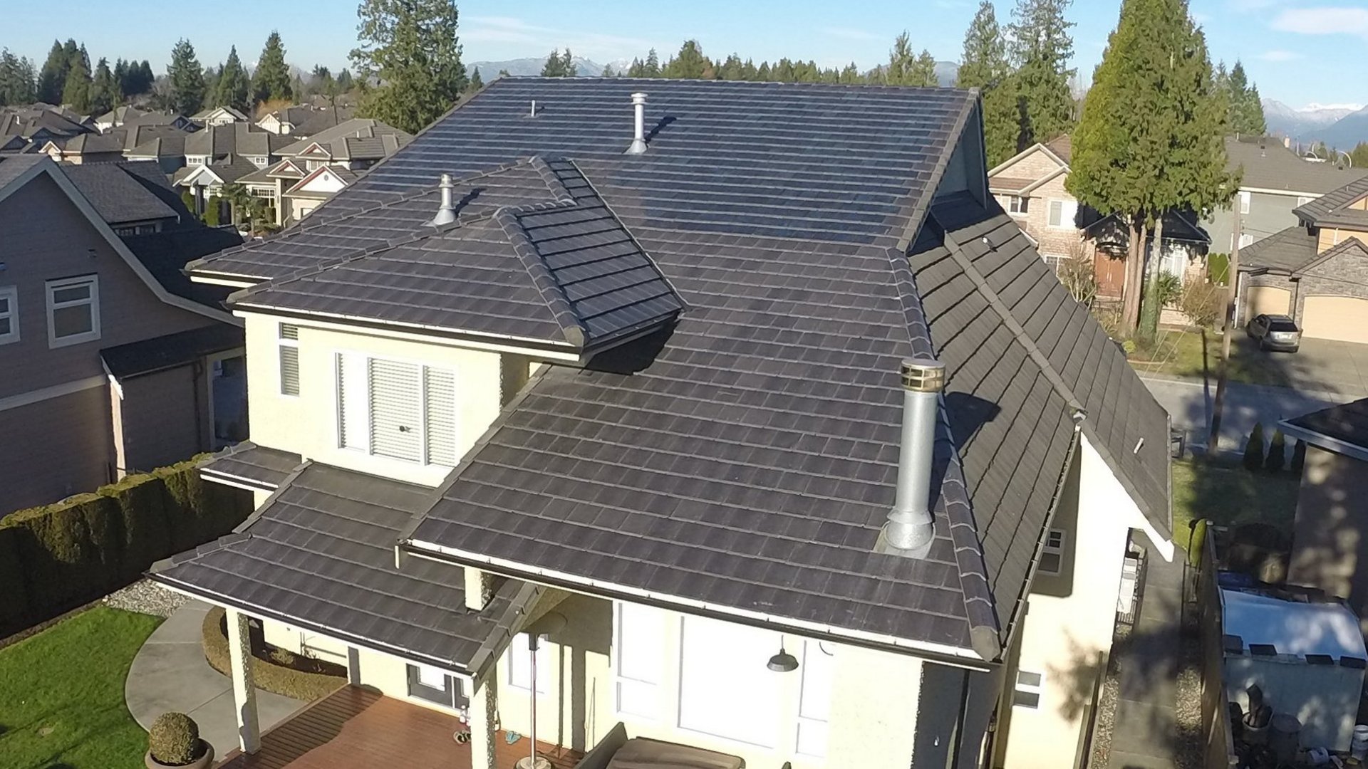 Forget “Dumb Roofs”! Get ready for a revolution in residential solar ...