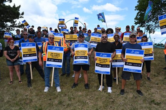 ontario-safety-inspectors-on-strike-canadian-contractor